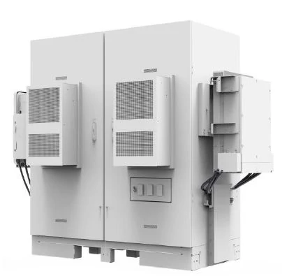 Huawei LUNA2000-97 kWh-1H1 akkumulátor szett (kabin, 6db akku, 100KTL-M1 inverter, Smart ESS, tűzoltó berendezés)